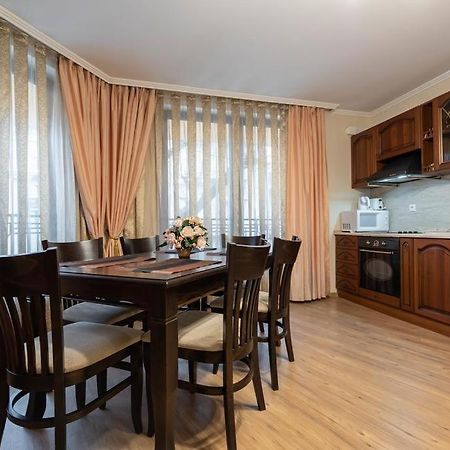 Vazov Residence , Two Bedroom Top Centre Apartment Várna Kültér fotó