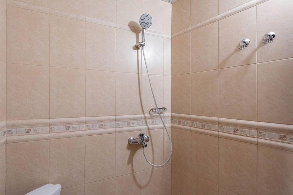 Vazov Residence , Two Bedroom Top Centre Apartment Várna Kültér fotó