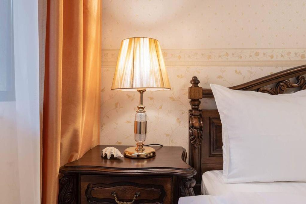 Vazov Residence , Two Bedroom Top Centre Apartment Várna Kültér fotó
